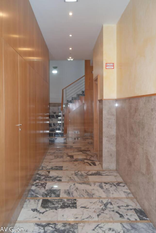 شقة Av Gijon San Agustin 12 المظهر الخارجي الصورة